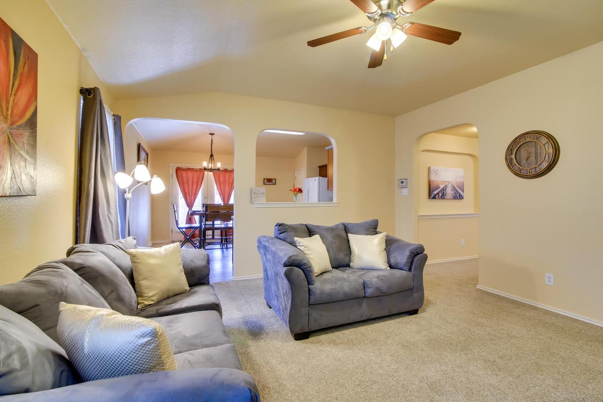 San Antonio Abode With Yard Less Than 4 Mi To Lackland Buitenkant foto