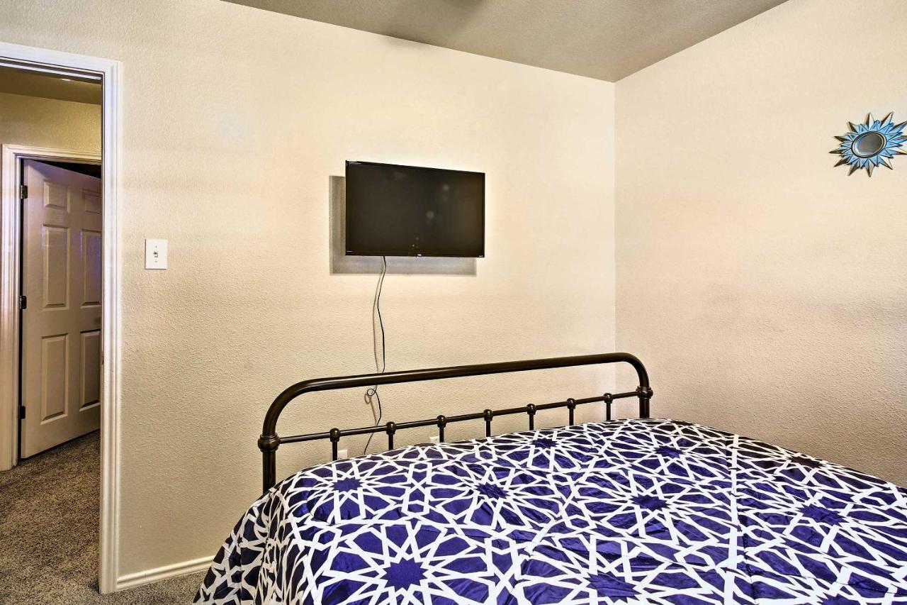 San Antonio Abode With Yard Less Than 4 Mi To Lackland Buitenkant foto