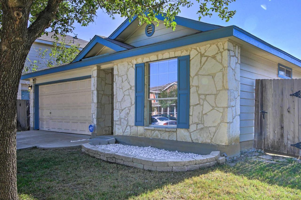 San Antonio Abode With Yard Less Than 4 Mi To Lackland Buitenkant foto