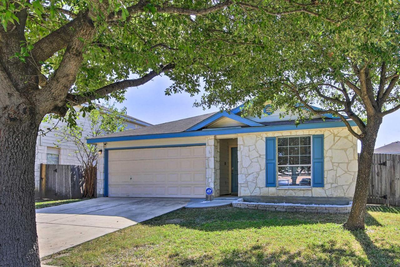 San Antonio Abode With Yard Less Than 4 Mi To Lackland Buitenkant foto
